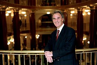Muere a los 60 años Luis Antonio García Navarro, director musical del Teatro Real