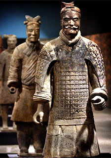 La humedad obliga a cerrar temporalmente la muestra de los 'Guerreros de Xian' en el Fórum