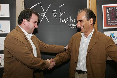 Martín Berasategi y Luis Chillida, en la presentación de  Cook and fashion , un proyecto de 20 cocineros y modistas españoles.