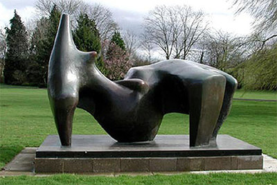 Imagen de archivo de  A reclining figure , realizada por el artista británico entre 1969 y 1970).