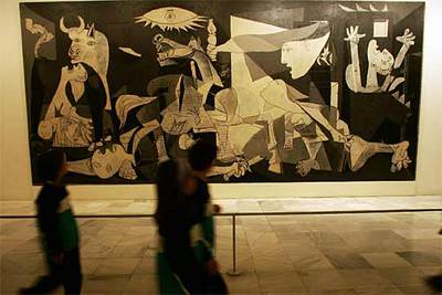 El  Gernika  de Picasso se expone en el Museo Reina Sofía de Madrid.