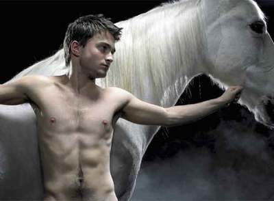 Daniel Radcliffe en la obra 'Equus', un papel bien diferente al de Harry Potter.