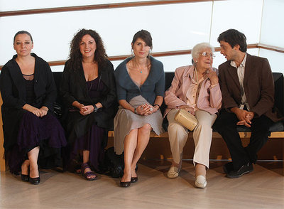 'La caja de Pandora' gana por sorpresa en San Sebastián