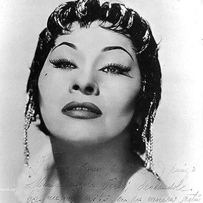 Fallece la soprano peruana Yma Súmac