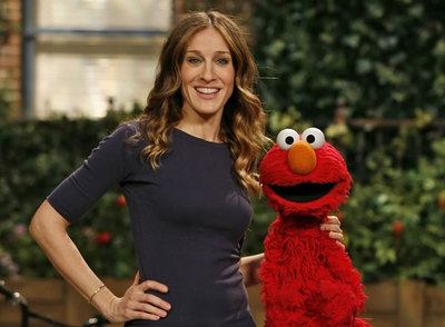 Britney Spears podría aparecer en la secuela cinematográfica de  Sexo en Nueva York , ya que la propia protagonista de la serie y la película, Sarah Jessica Parker, ha asegurado que sería un fichaje ideal. La cantante podría dar vida a una inocente jovencita recién llegada a la ciudad a la que Carrie y sus amigas tendrán que instruir. 