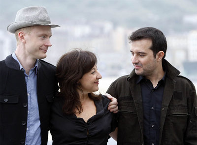 El director ha presentado la película 'La mujer sin piano' en el festival de cine