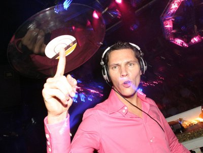 El Dj Tiësto en Holanda en 2004, durante la grabación del DVD  In concert 