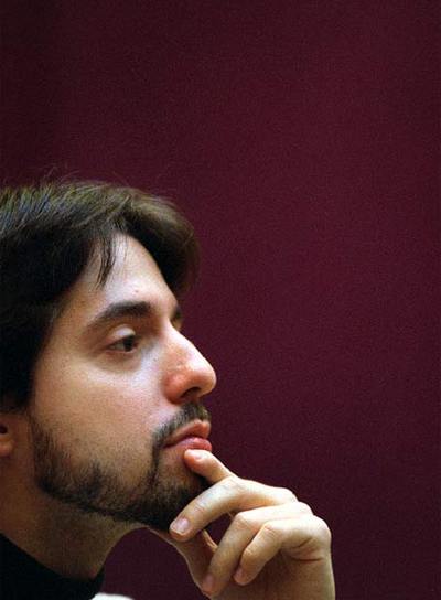 Andrés Neuman gana el Premio de la Crítica