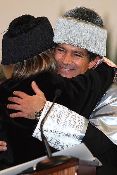 Antonio Banderas recibe el título de doctor  honoris causa  por la Universidad de Málaga.