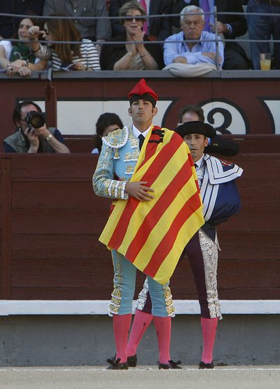 La 'senyera' y la barretina