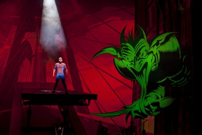 Un momento del ensayo del musical  Spiderman: Apaga la oscuridad , en Nueva York.