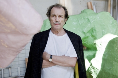El artista austriaco Franz West.