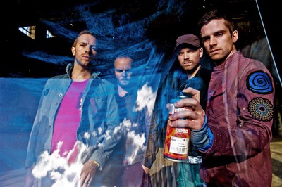 La noche en technicolor de Coldplay
