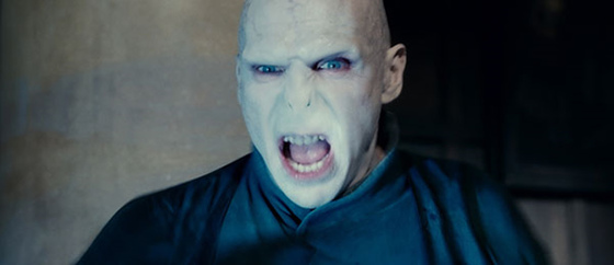 El actor Ralph Fiennes en su papel de Lord Voldemort, en una de las películas de la saga de Harry Potter