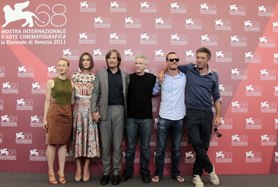 El reparto de 'Un método peligroso'. De izquierda a derecha, Sarah Gandon, Keira Knightley, Viggo Mortensen, Michael Fassbender y Vincent Cassel.