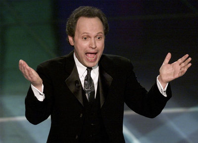 El actor, durante su monólogo inaugural en los premios de 2010.