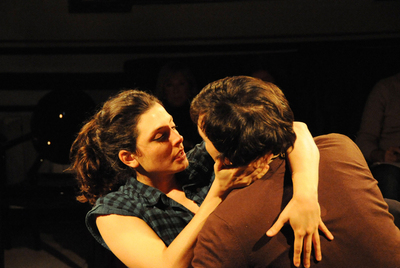 Bárbara Lennie e Israel Elejalde, en  La función por hacer,  de Miguel del Arco y Aitor Tejada.