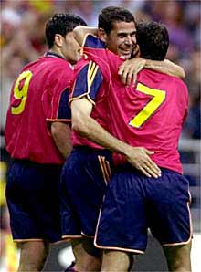   La selección española despeja su camino hacia la fase final con un 4-1 frente a Bosnia  