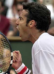 Corretja derrota en tres 'sets' a Federer y se clasifica para semifinales de Roland Garros