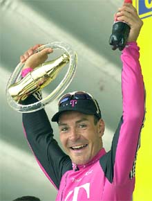 El alemán Zabel se impone al 'sprint' en la primera etapa en línea del Tour