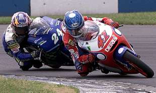 Toni Elías obtiene el segundo puesto en 125cc y confirma su candidatura al Mundial