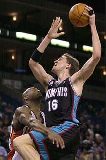 Los Warriors ponen fin a su mala racha ante los Grizzlies de Gasol (107-95)