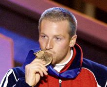 El esquiador británico Alain Baxter, medalla de bronce en Salt Lake, da positivo por metanfetamina