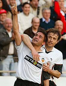 El Valencia resiste en el liderato