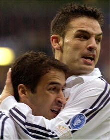 Zidane y Casillas dan al Madrid la Novena