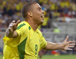 Un portero y un jamaicano alivian a Brasil