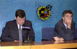 José Antonio Camacho renuncia a su cargo como seleccionador nacional