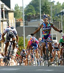 Igor González aumenta sus ventaja sobre Armstrong gracias a un accidentado final