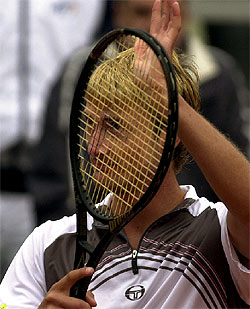 El valenciano celebra su victoria ante el belga en la primera eliminatoria del Grupo Mundial de la Copa Davis.