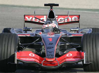 Fernando Alonso estrena su nuevo coche con McLaren
