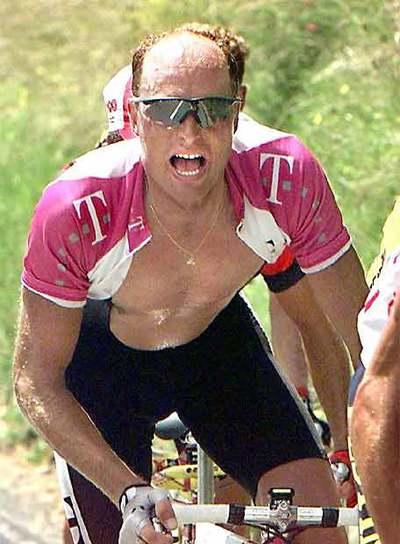 Un ex ciclista suizo insinúa que los ganadores del Tour entre 1992 y 1999 se doparon