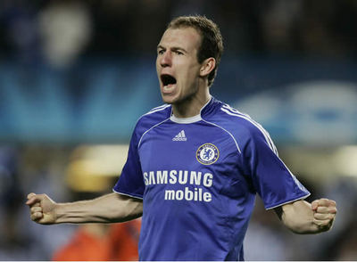 Robben celebra un gol con la camiseta del Chelsea