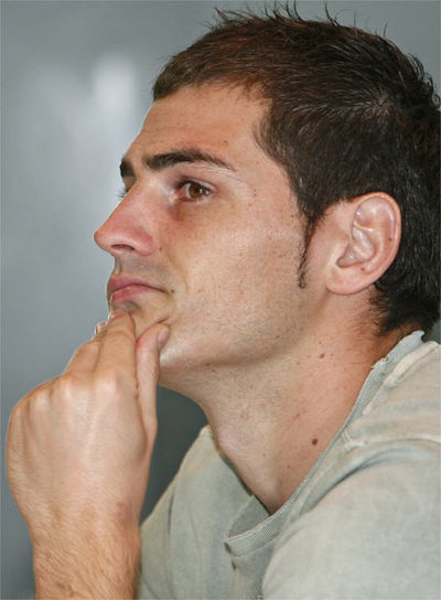 Iker Casillas, durante la rueda de prensa