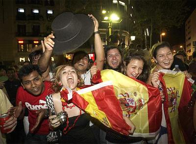 Celebración del triunfo de España en la Eurocopa en Las Ramblas de Barcelona.