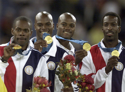 El COI quita el oro de Sidney al equipo estadounidense de 4x400