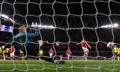 FOTOGALERIA: Empate del Arsenal