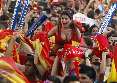 FOTOGALERIA: Celebración de la victoria en el Bernabéu