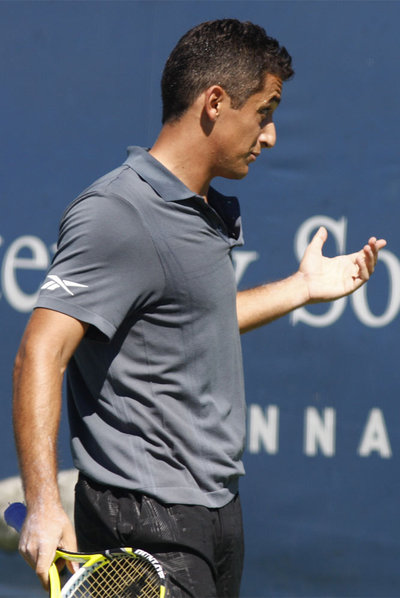 Nicolás Almagro, durante el partido ante Stanislas Wawrinka.