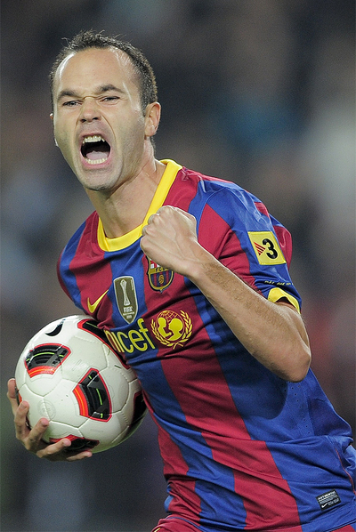 FOTOGALERIA: El fútbol celestial de Iniesta