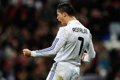 Cristiano Ronaldo celebra su segundo gol contra el Málaga.