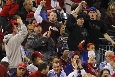 Los espectadores del partido entre Mets y Phillies corean 