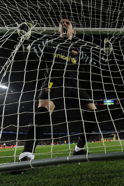 Valdés celebra un gol en la ida de la 'Champions' ante el Real Madrid.
