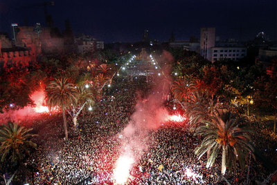 30.000 'culés' al grito de "¡¿por qué?!"