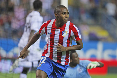Elías celebra uno de sus dos goles ante el Vitoria de Guimaraes.