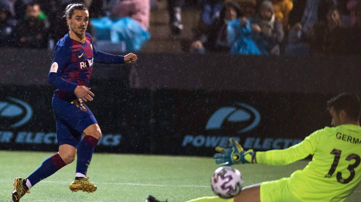 Griezmann marca el segundo gol del Barcelona ante el Ibiza. 