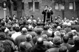 Ayuntamiento y  Guardia Urbana mantienen el pulso